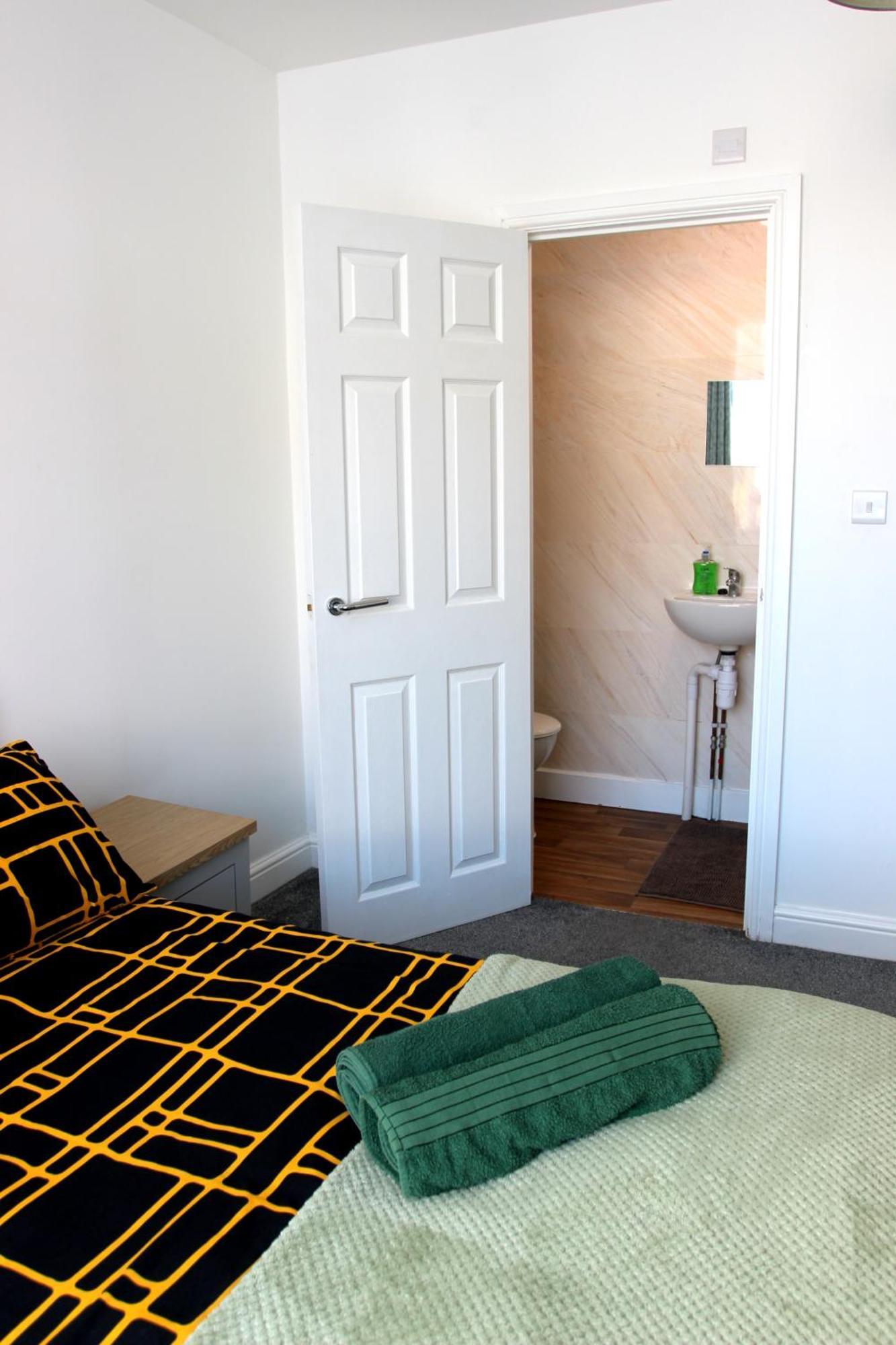 House Share With Few Ensuite Rooms Near Southmead Μπρίστολ Εξωτερικό φωτογραφία